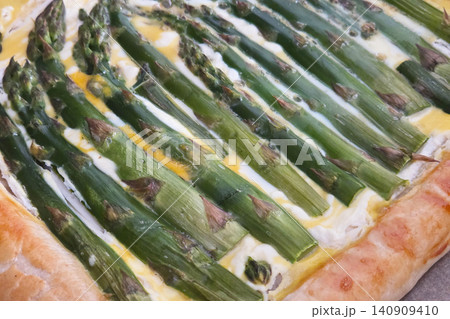 Asparagus Tart with Creamy Egg Base for Gourmet Spring Cuisine and Home Cooking 140909410