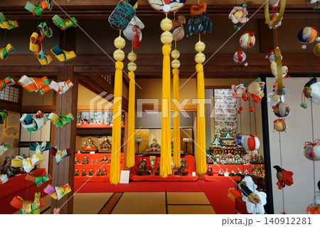 長野県埴科郡坂城町で古今びな祭り開会お出かけ下さい。 長野県埴科郡坂城町で古今びな祭り開会お出かけ下さい。 140912281