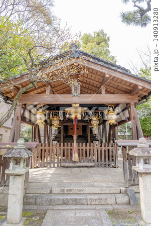 京都　霊光殿天満宮　拝殿（菅原道真の子孫が勅命により創建した神社）天下無敵、必勝利運の御利益を導く 140913280