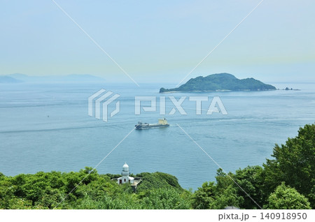 関崎灯台と高島 関崎灯台と高島 140918950