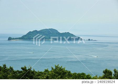 関崎から見る高島 関崎から見る高島 140919024