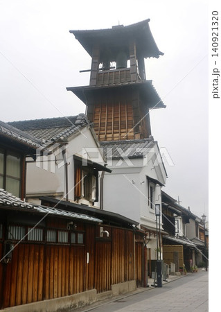 蔵造りの町並み・時の鐘(埼玉県・川越市) 蔵造りの町並み・時の鐘(埼玉県・川越市) 140921320