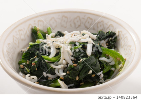 ほうれん草 釜揚げしらす 和え ほうれん草 釜揚げしらす 和え 140923564