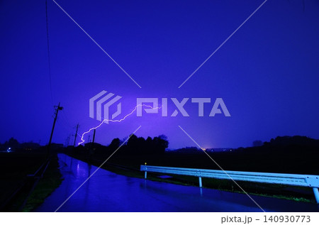 落雷 落雷 140930773
