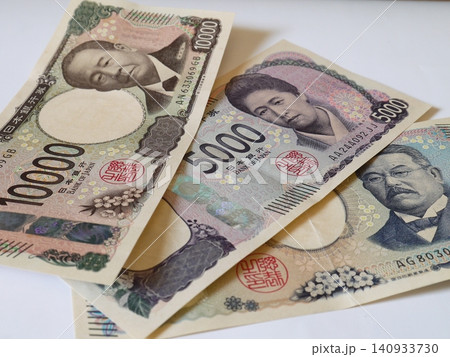 日本のお金 お札 日本のお金 お札 140933730