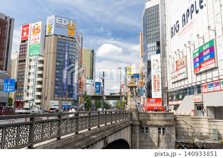 秋葉原電気街の都市風景 140933851