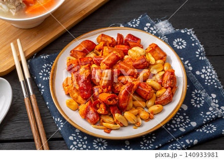 spicy Crispy Peanuts with Chili Seasoning, Chinese Snack Mix spicy Crispy Peanuts with Chili Seasoning, Chinese Snack Mix 140933981