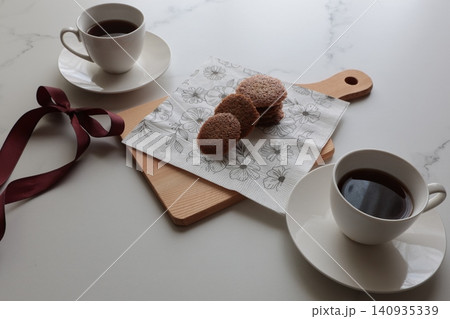 コーヒーとクッキー 140935339