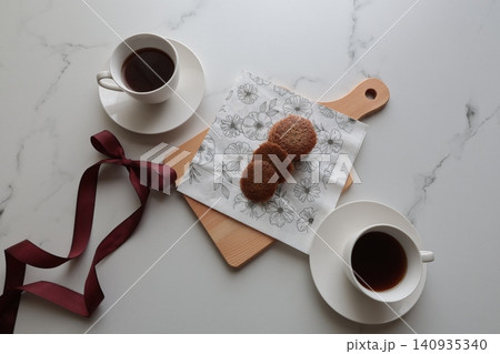 コーヒーとクッキー 140935340