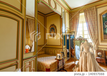 Castle of Cheverny, Loire valley, France Castle of Cheverny, Loire valley, France 140937088
