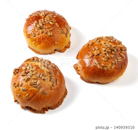 traditional Sweet Xinjiang Naan Bread Stuffed with Raisins and Topped with Seeds traditional Sweet Xinjiang Naan Bread Stuffed with Raisins and Topped with Seeds 140939310