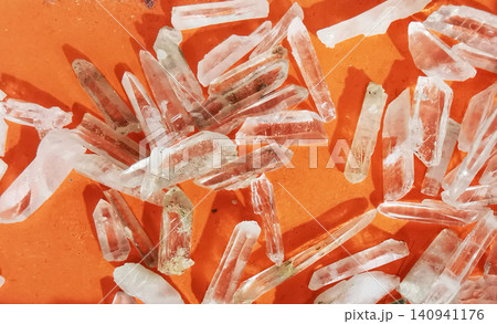white crystal texture 140941176