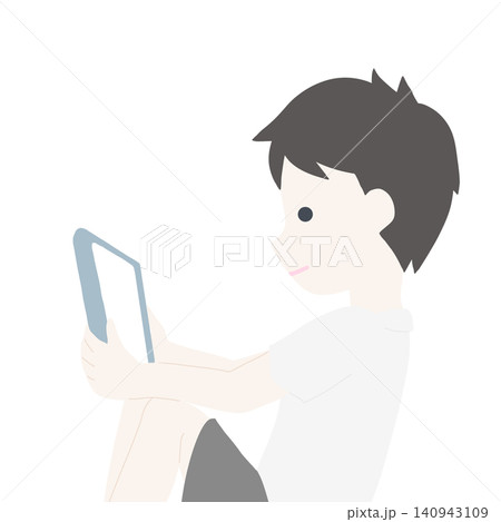 タブレットやスマートフォンを操作する男の子のイラスト 横顔 全身 タブレットやスマートフォンを操作する男の子のイラスト 横顔 全身 140943109