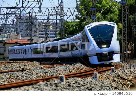 美しく輝く白磁の超豪華特急は日光・鬼怒川へ… 東武鉄道・旗艦特急『スペーシアX』N100系 140943516