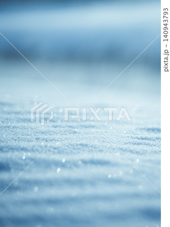 凍りつく雪のイメージ素材 140943793