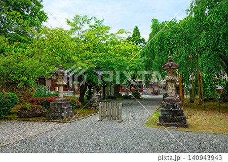足羽神社 石燈籠 足羽神社 石燈籠 140943943