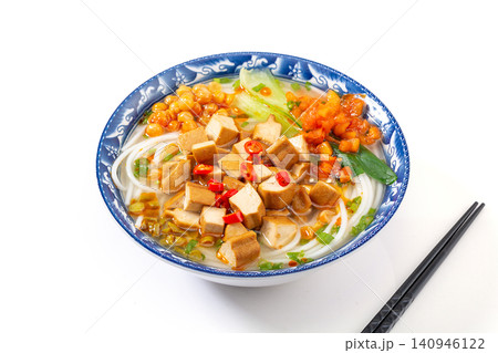 rice Noodles with Fried Tofu and Chili Vegetables, Traditional Chinese Vegetarian Dish 140946122