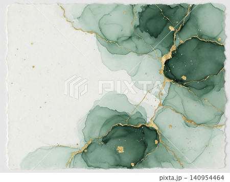 エメラルドグリーンの水彩と金継ぎ風の金箔が美しい和紙背景 エメラルドグリーンの水彩と金継ぎ風の金箔が美しい和紙背景 140954464