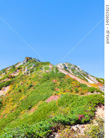 秋の針ノ木岳・蓮華岳登山（針ノ木峠～針ノ木岳） 140955823
