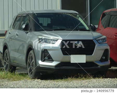 自動車 自動車 140956779