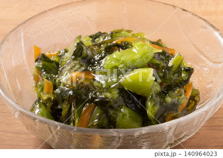 茎わさび 野沢菜こんぶ 茎わさび 野沢菜こんぶ 140964023