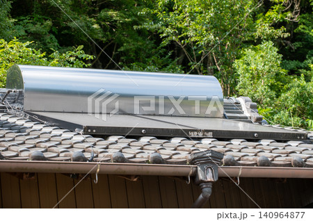 太陽熱温水器 太陽熱温水器 140964877