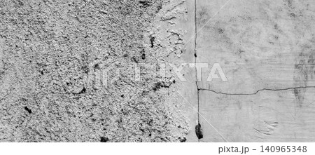 old concrete wall with cracks old concrete wall with cracks 140965348