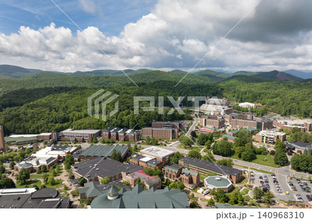 Small town America in Blue Ridge Mountains. Boone, North Carolina. Red brick architecture with narrow streets and historical buildings Appalachian Mountains. Popular tourist destination Small town America in Blue Ridge Mountains. Boone, North Carolina. Red brick architecture with narrow streets and historical buildings Appalachian Mountains. Popular tourist destination 140968310