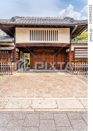 三千家 家元 表千家 不審菴 京都市上京区本法寺前町 小川通 三千家 家元 表千家 不審菴 京都市上京区本法寺前町 小川通 140969381
