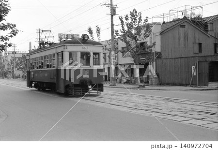 富山地鉄路面電車デ5000形 140972704