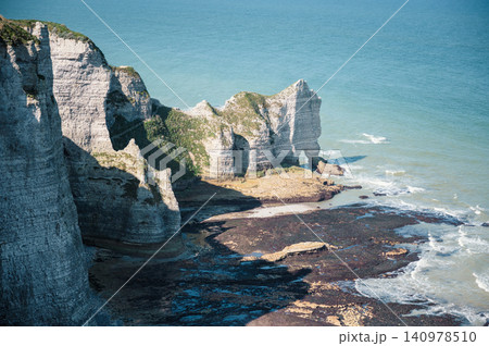 Cliffs and Waters of Etretat 140978510