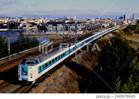2007年 東海道線を走る381系L特急くろしお9両 2007年 東海道線を走る381系L特急くろしお9両 140978695