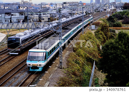2007年 東海道線を走る381系特急スーパーくろしお6両 2007年 東海道線を走る381系特急スーパーくろしお6両 140978761