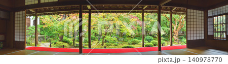 圓光寺の本堂から十牛の庭を眺める 圓光寺の本堂から十牛の庭を眺める 140978770