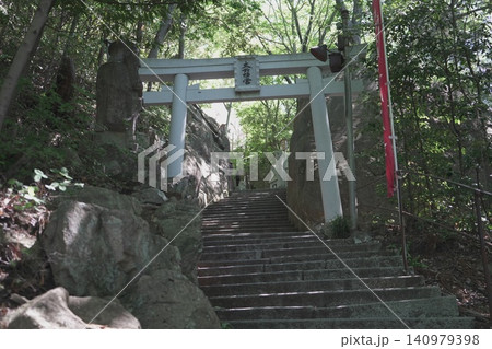 滋賀県の太郎坊宮、阿賀神社の綺麗な風景 滋賀県の太郎坊宮、阿賀神社の綺麗な風景 140979398