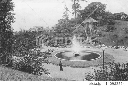 古写真 1933年 横浜 野毛山公園 古写真 1933年 横浜 野毛山公園 140982224