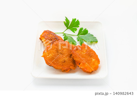 豆腐と鶏肉のヘルシー手作りナゲット 豆腐と鶏肉のヘルシー手作りナゲット 140982643
