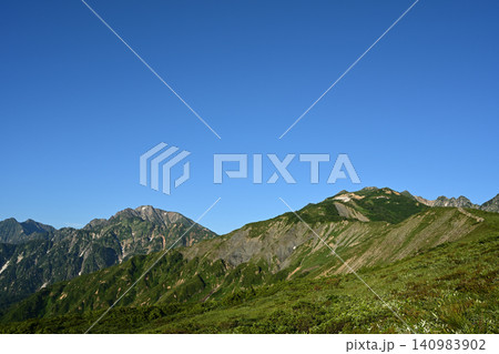 唐松岳登山、北アルプス、長野県 唐松岳登山、北アルプス、長野県 140983902