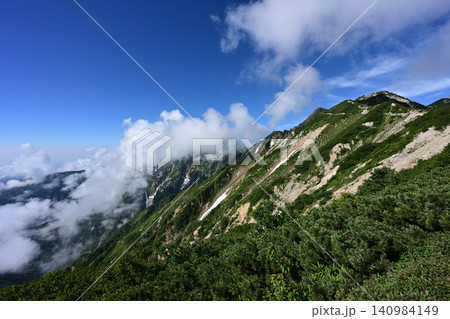 唐松岳登山、北アルプス、長野県 140984149
