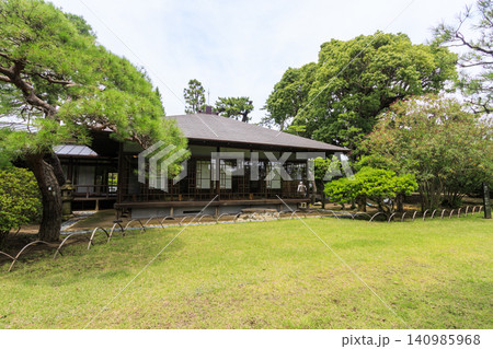梅雨の明治記念大磯庭園 梅雨の明治記念大磯庭園 140985968