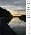 辺野喜川の夕焼け 140988410