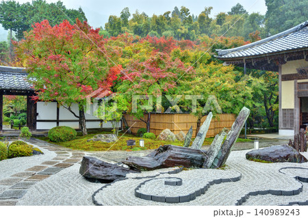 圓光寺の奔龍庭 140989243