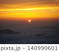 山頂から見る日の出 140990601
