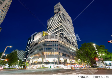 名古屋市 中区 栄 都市風景 広小路久屋東交差点 中日ビル 夜景 名古屋市 中区 栄 都市風景 広小路久屋東交差点 中日ビル 夜景 140992230