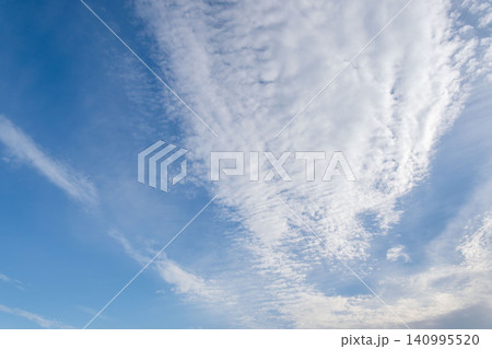 5月の夕暮れ時の空と雲13 5月の夕暮れ時の空と雲13 140995520