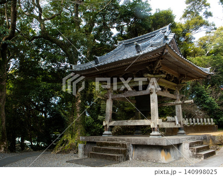 最御崎寺の鐘突き堂 140998025