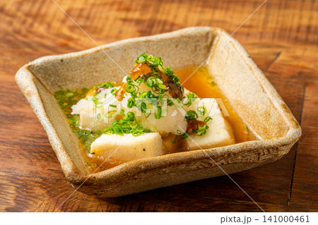 外はカリッ中はとろり揚げ出し豆腐 外はカリッ中はとろり揚げ出し豆腐 141000461