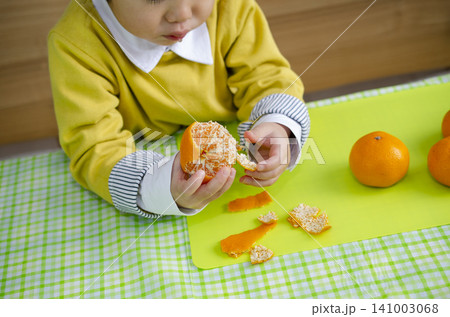 子供 子供 141003068
