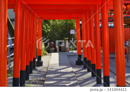 蛇窪神社 法密稲荷社(東京都品川区) 蛇窪神社 法密稲荷社(東京都品川区) 141004421