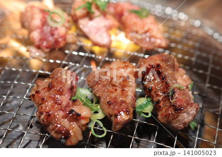 黒毛和牛焼肉(中落ちカルビ) 黒毛和牛焼肉(中落ちカルビ) 141005023
